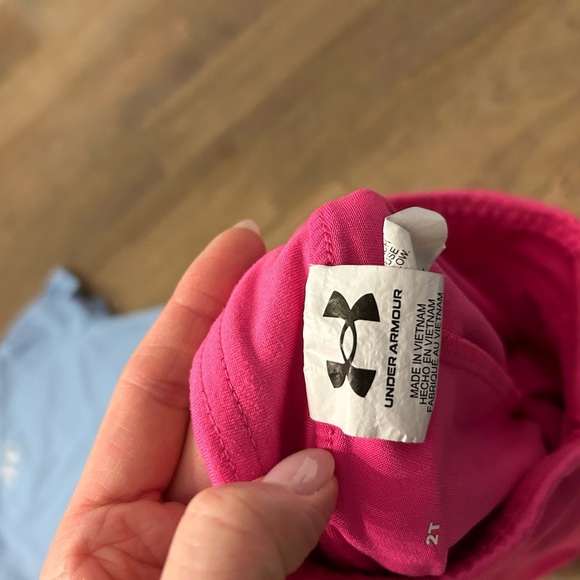 Under Armour girls set - Picture 2 of 6